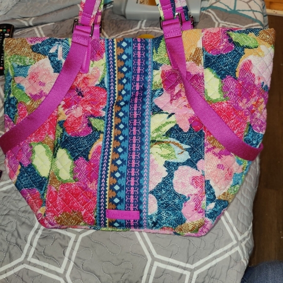 Vera Bradley bag - Picture 2 of 2